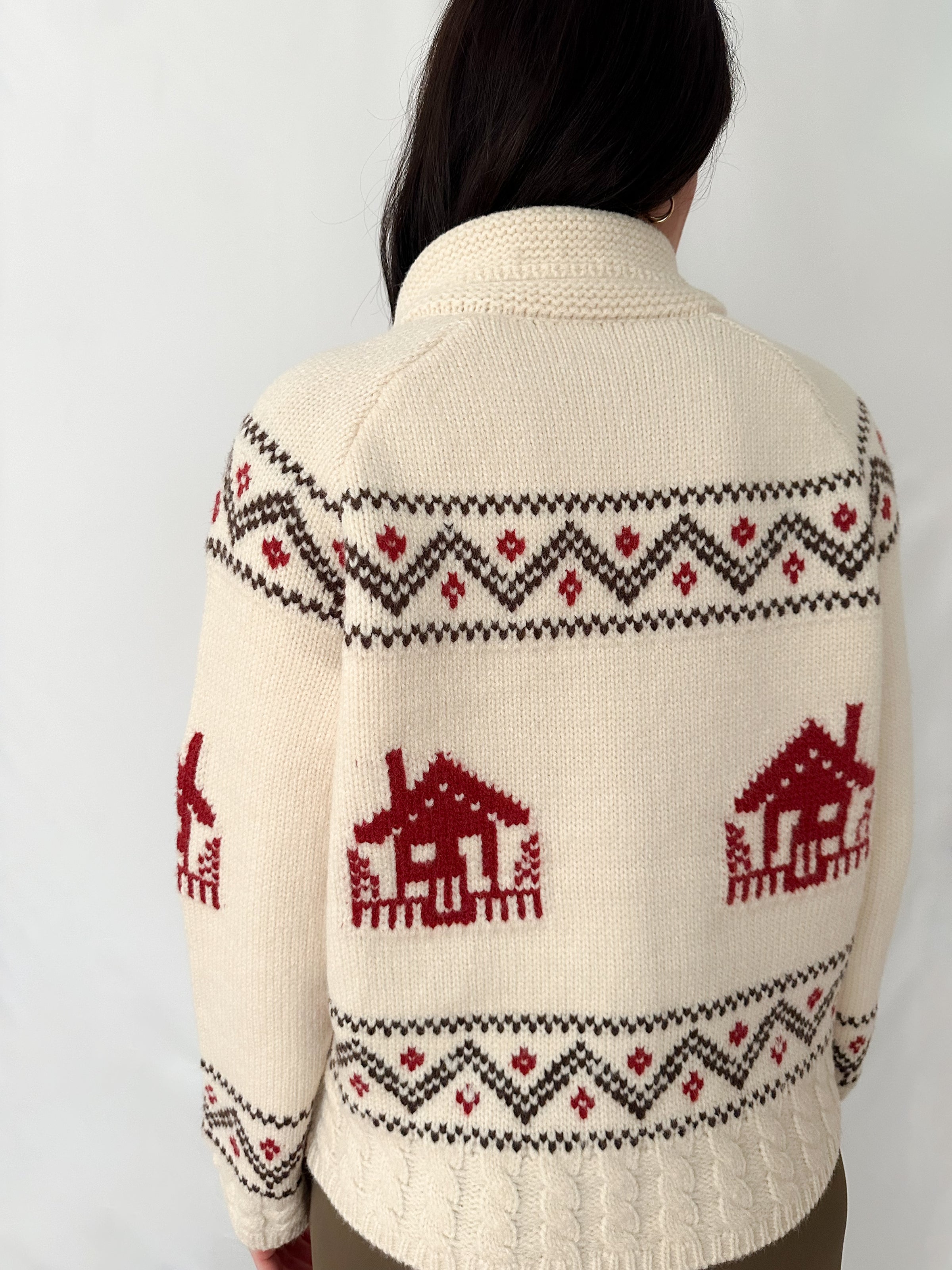 Cardigan "Home Is Love"